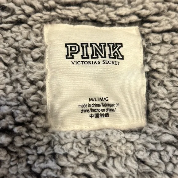 Pink Victoria’s Secret Gray Pocketed Open Fuzzy Coat - Picture 8 of 8